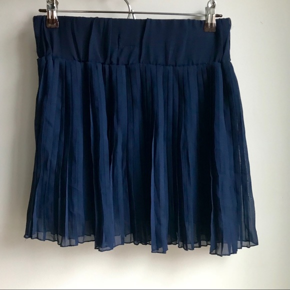 Navy Layered Ruffle Skirt - Picture 4 of 8